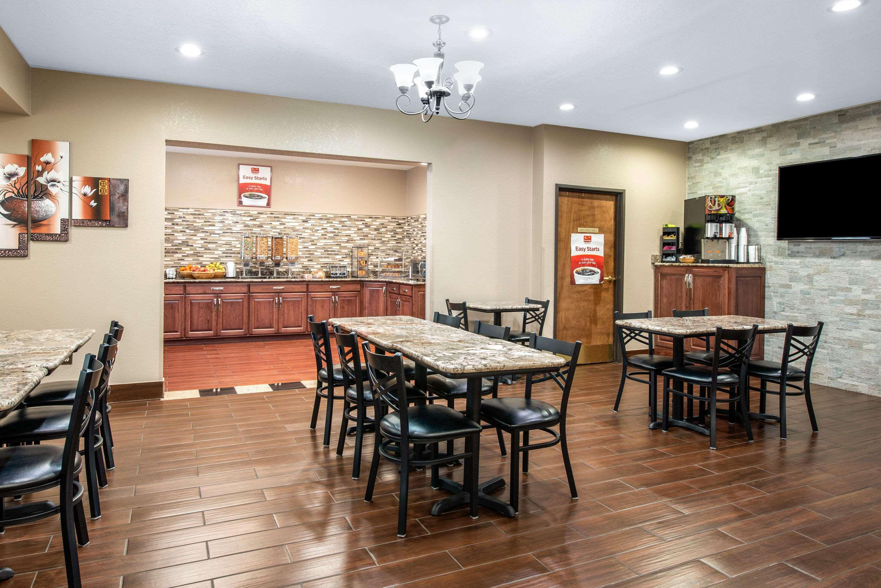 Econo Lodge Shelbyville Exterior photo